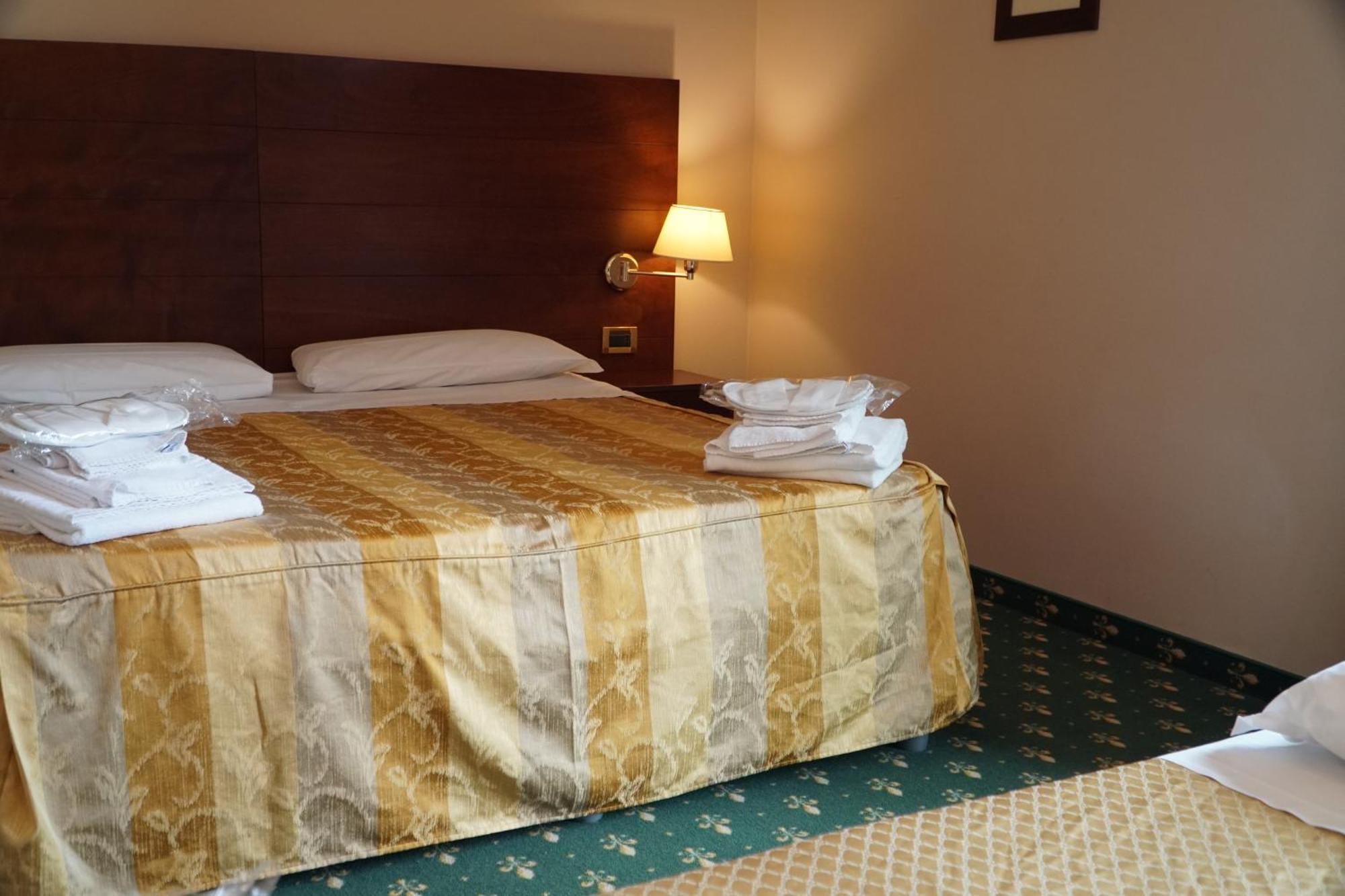 Hotel President Montecatini Terme Exterior foto